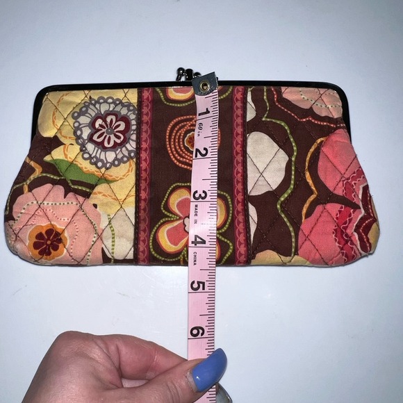 Vera Bradley Buttercup Opera Kiss‎ Lock Wallet Colorful HTF Quilted Embroidered - Picture 8 of 8